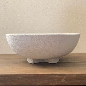 Elegant White Textured Bowl